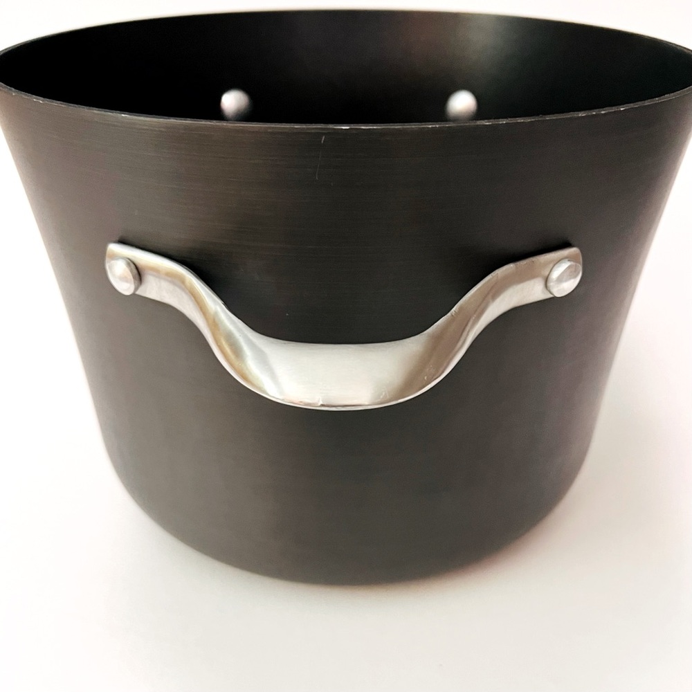Calphalon Contemporary 8 Qt Pot - Picture 5 of 9